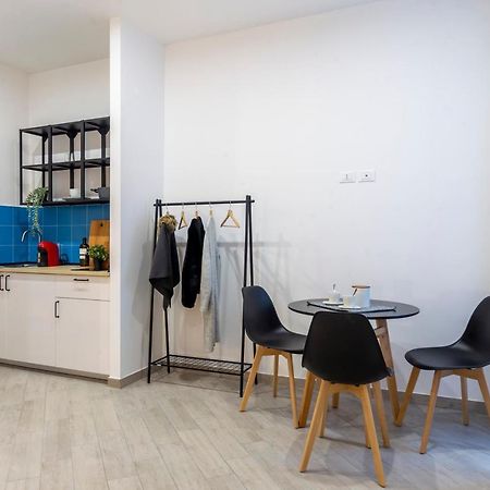 Cool And Stylish City Apartment - Wifi Trieste Exterior photo